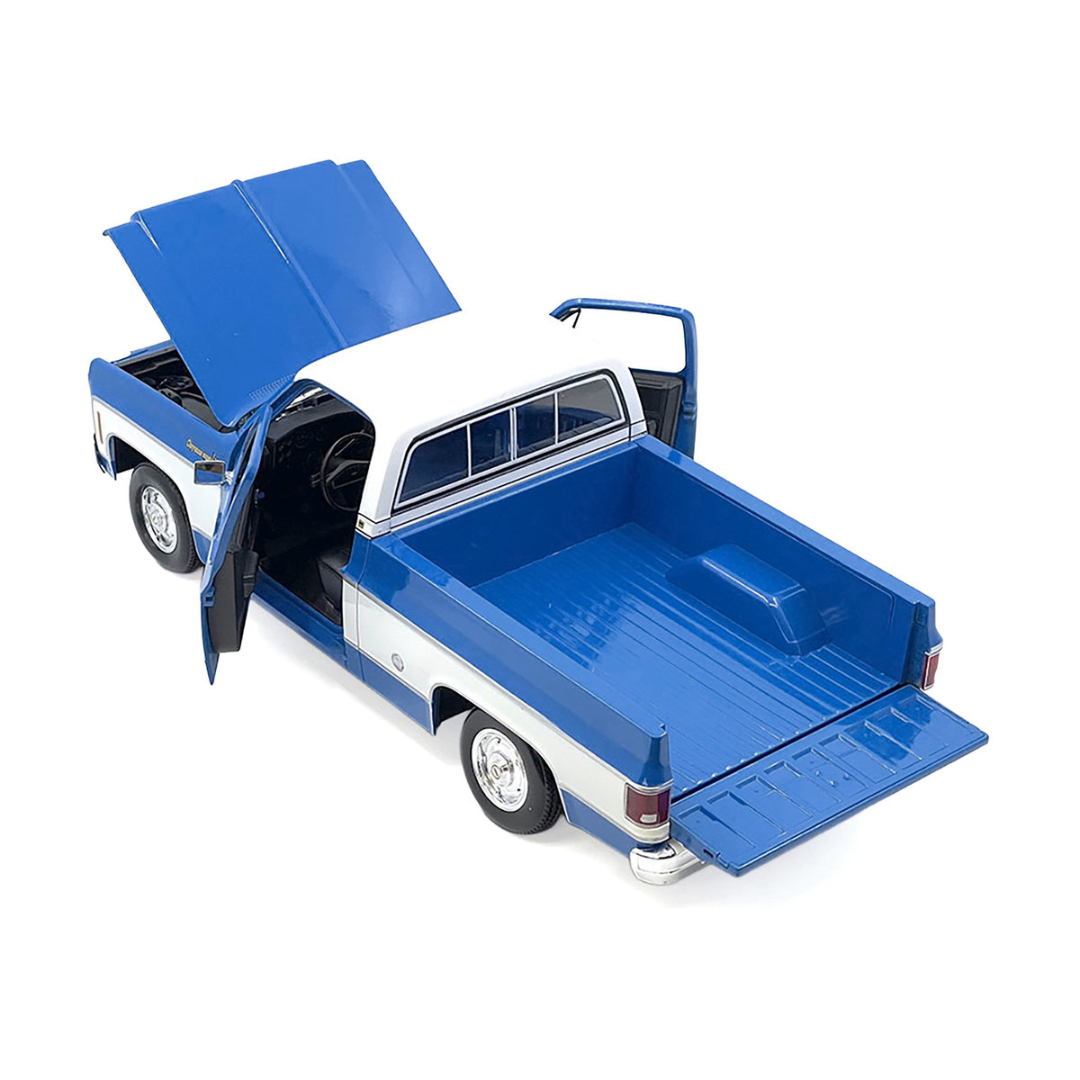1974 Chevrolet C10 Cheyenne Super Pickup Truck Blue and White "Special Edition" Series 1/18 Diecast Model Car