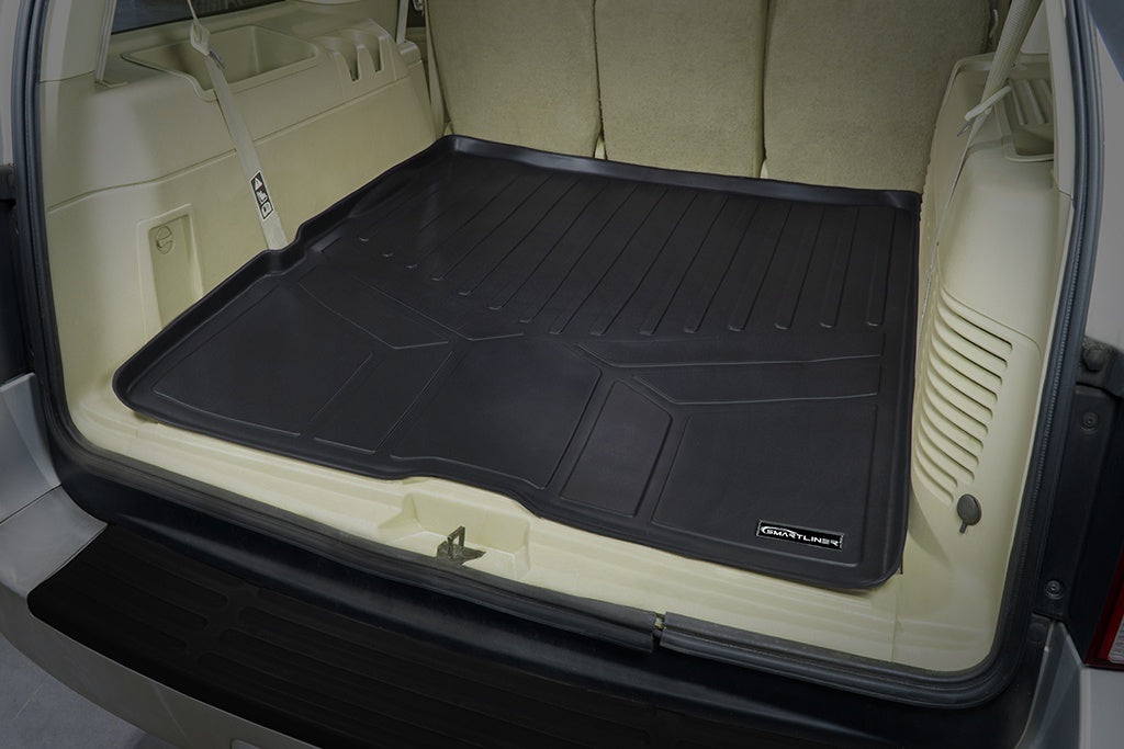 SMARTLINER 2011 - 2017 Lincoln Navigator 7 Passenger and 8 Passenger Custom Fit Floor Liners