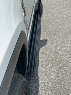 2021-2026 Jeep Grand Cherokee Peerless Running Boards | Black Horse Off Road - Image 4