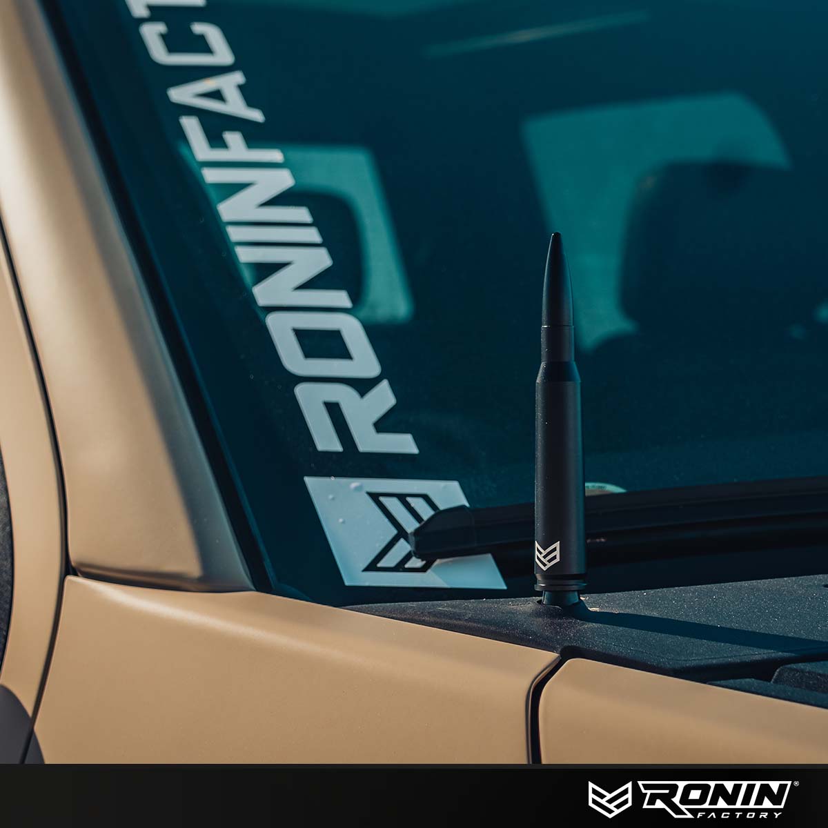 CHEVY & GMC TUFFLOCK® BULLET ANTENNA
