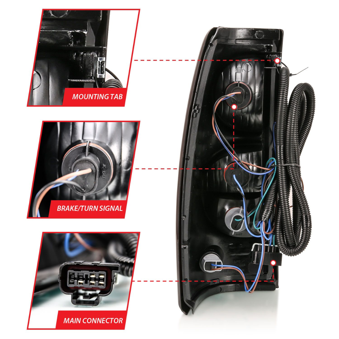 Chevy Silverado 03-06 1500/2500/3500 07 Classic Tail Lights Red/ Clear Lens (OE TYPE)(DOES NOT FIT DUALLY MODELS)