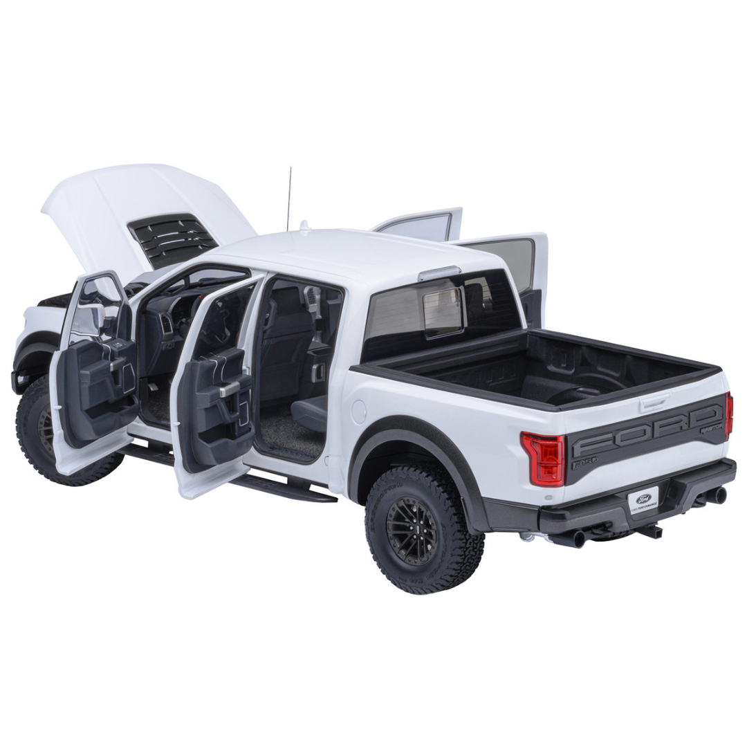 2019 Ford F-150 Raptor Pickup Truck Oxford White 1/18 Model Car