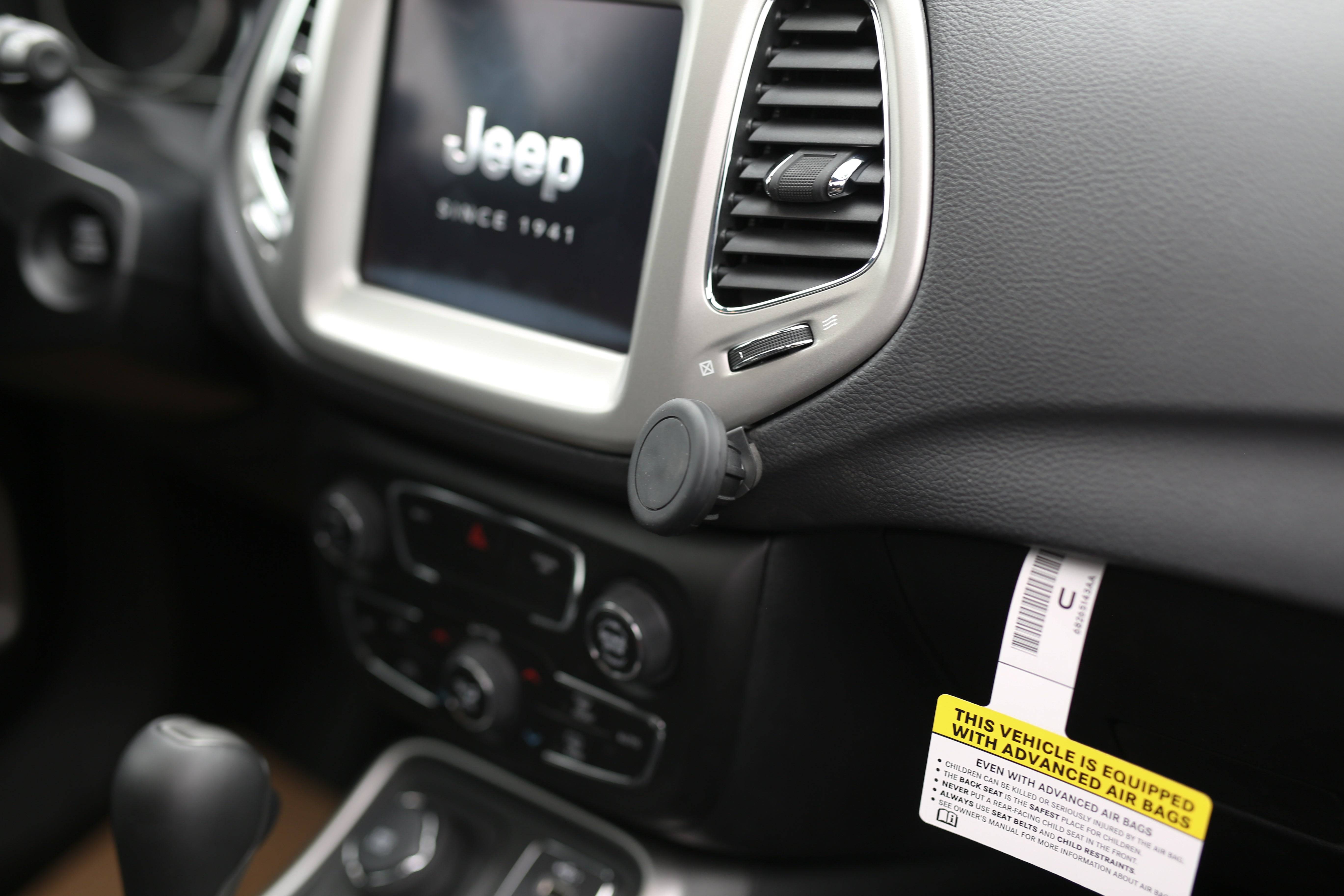 DirectFit Phone Mount - Jeep Compass (2017-2021)