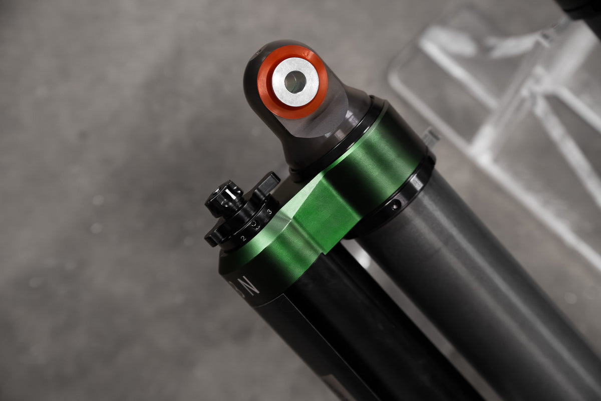 BRBN 2015-2026 Ford F-150 2.5 Series 3-Way Adjustable Rear Shock Kit w/ External Reservoir