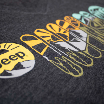 Ladies Jeep® Atomic Grille V-neck - Heather Black