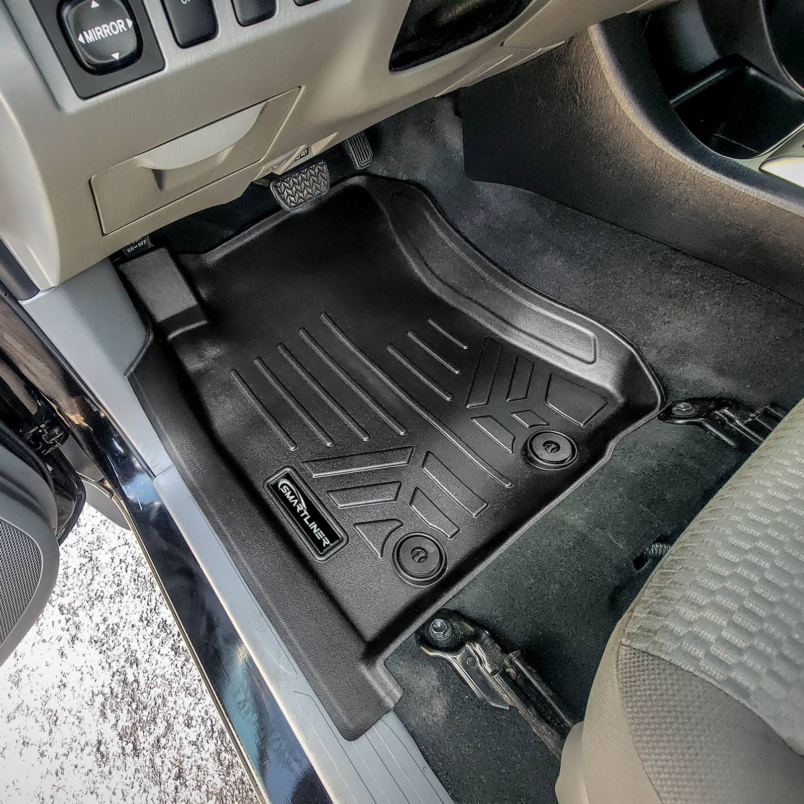 SMARTLINER 2012 - 2015 Toyota Tacoma Double Cab Custom Fit Floor Liners