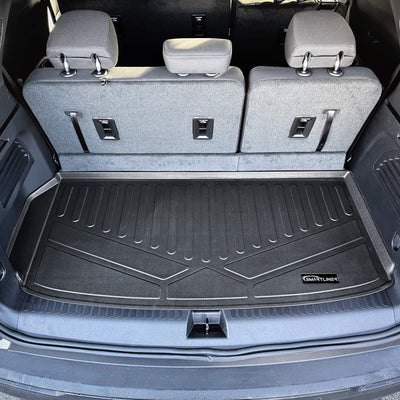 SMARTLINER 2024 - 2025 Chevrolet Traverse 7 Passenger Custom Fit Floor Liners