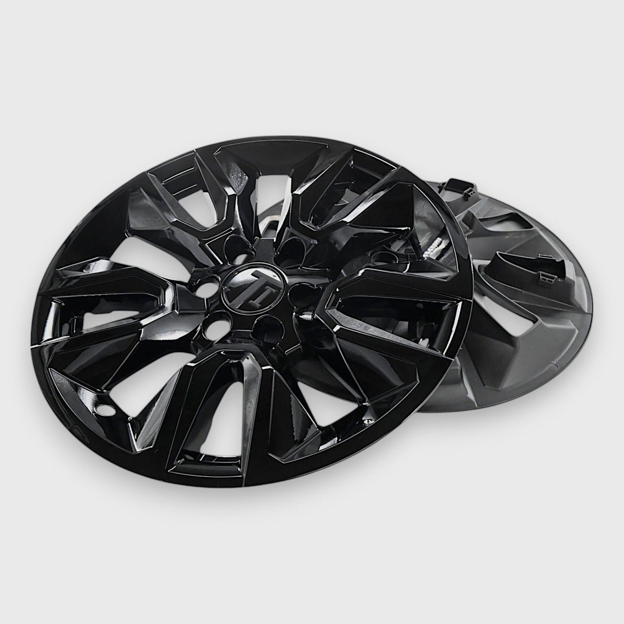 WSK737-20BLK 19-25 Chevrolet Silverado 1500, 22-24 Chevrolet Suburban/Tahoe 8 PCS Gloss Black Snap-on Wheel Skin Set